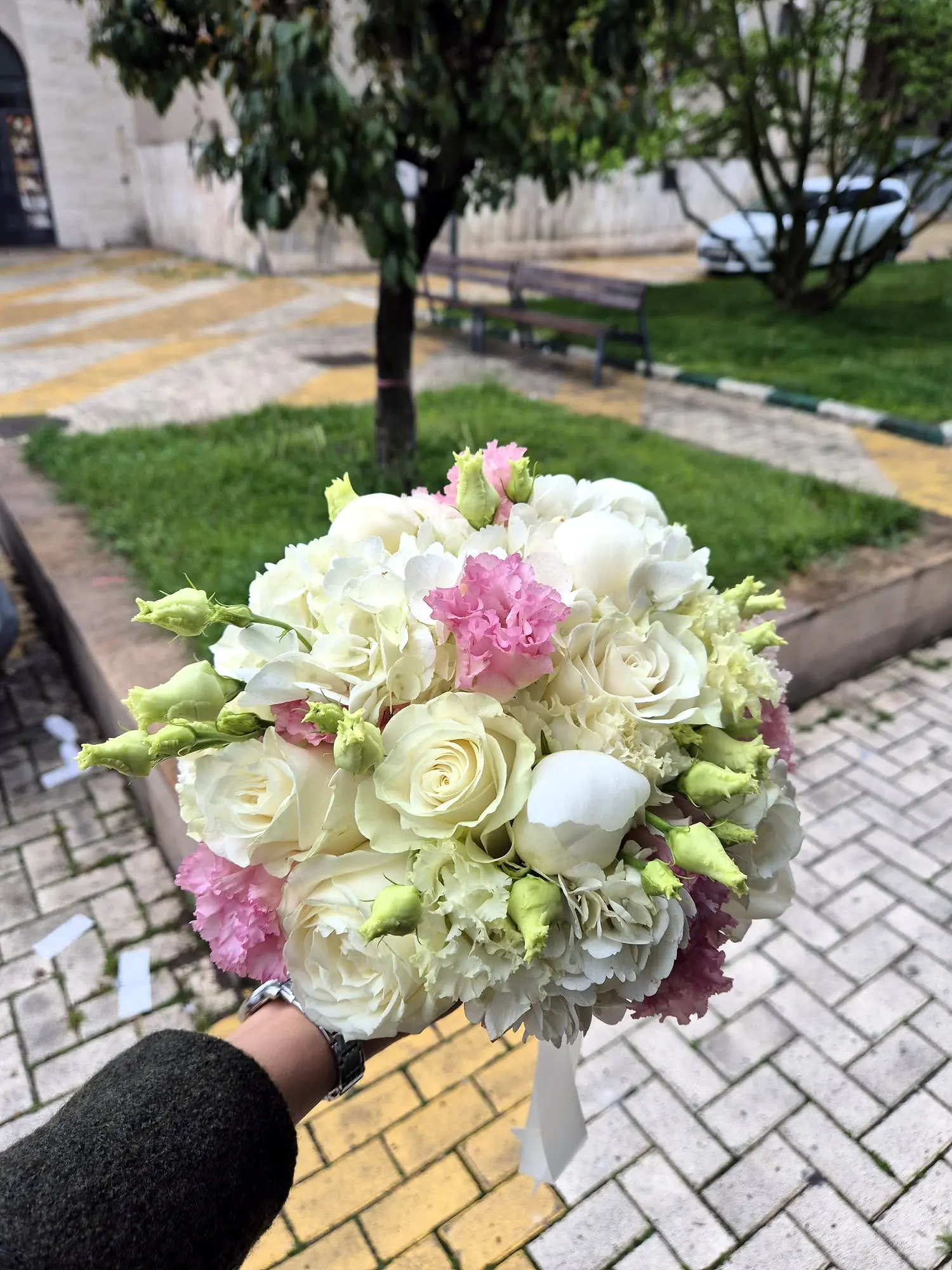 Buchet FloroSenti alb și roz